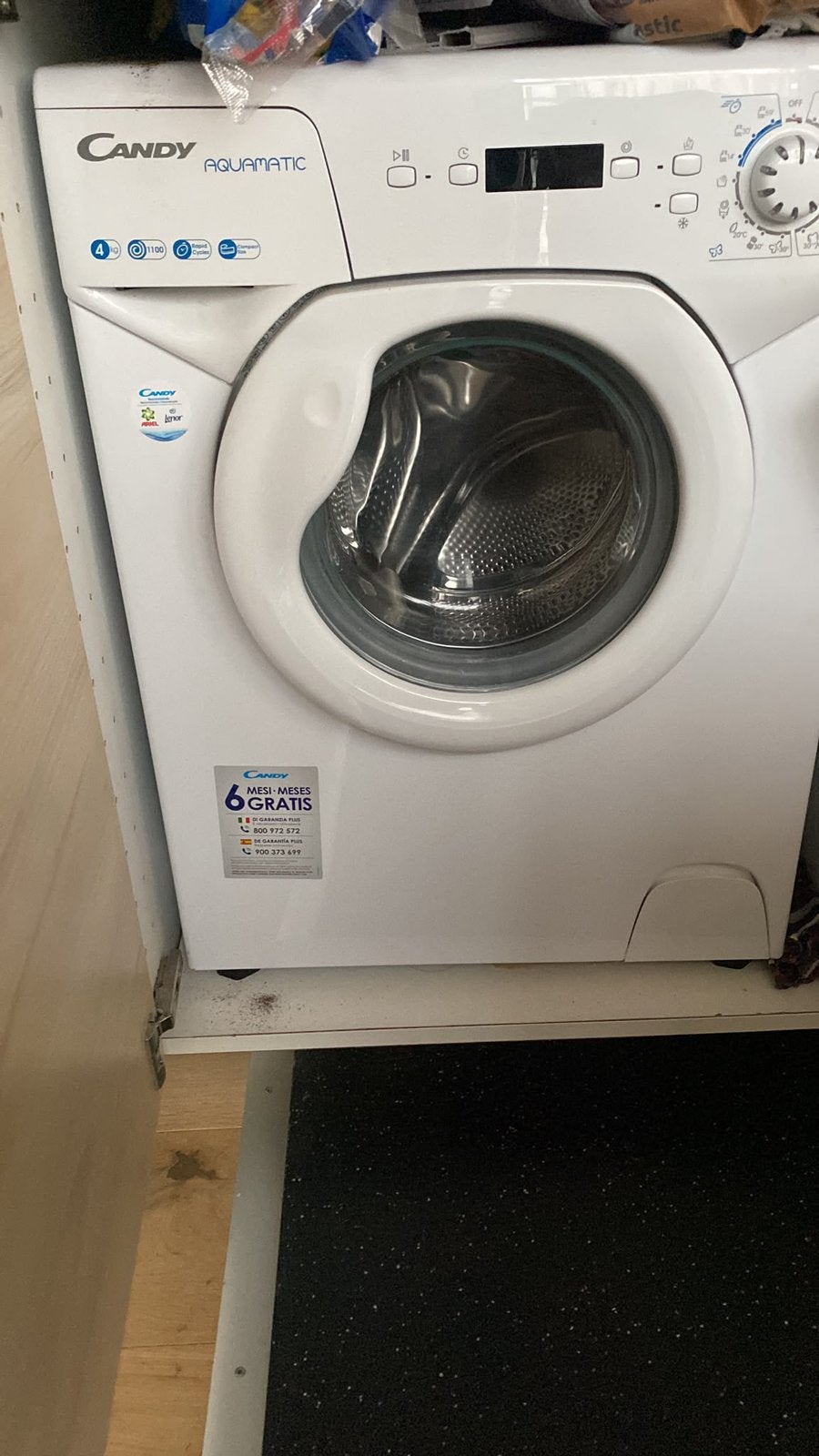 RÉSERVÉE : Lave-linge petit format - à donner, Electroménager, Lave-linge, 4 à 6 kg, Enlèvement, Utilisé, Moins de 85 cm