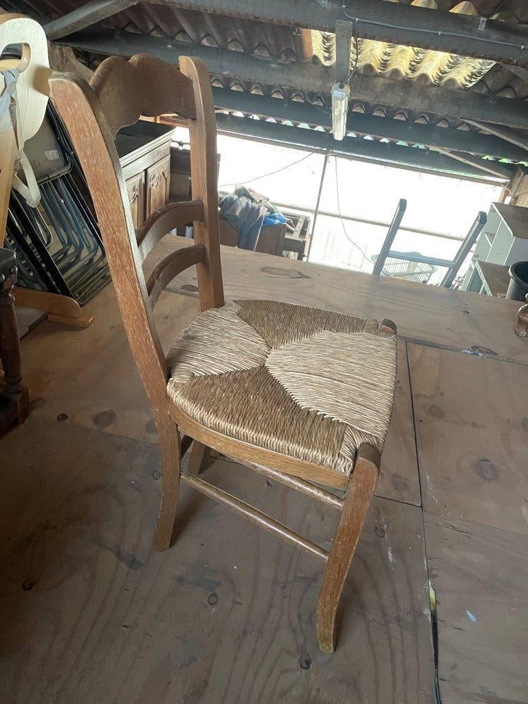 biezen stoelen en obumex schoolbank, Enlèvement