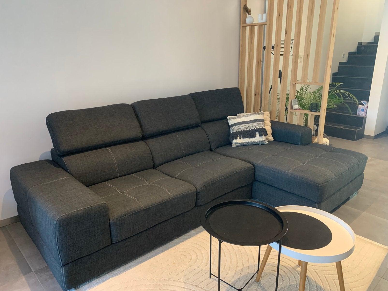 Canape avec meridienne, Maison & Meubles, Canapés | Coins salons complets, Utilisé, Tissus, Enlèvement