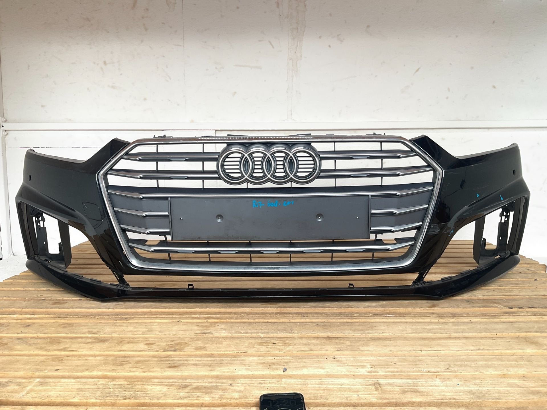 Bumper Audi A5 Coupe Sportback S5 B9.5 8W6853651P Voorbumper, Auto-onderdelen, Gebruikt, AUDI AG, Auto-Union-Strasse 1
85045  Ingolstadt, DE