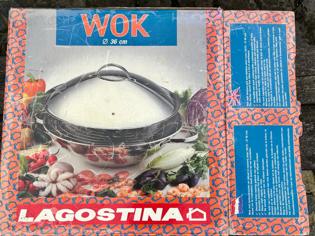 Wok 36 cm nieuw, Huis en Inrichting, Ophalen, Inox, Nieuw, Keramische plaat