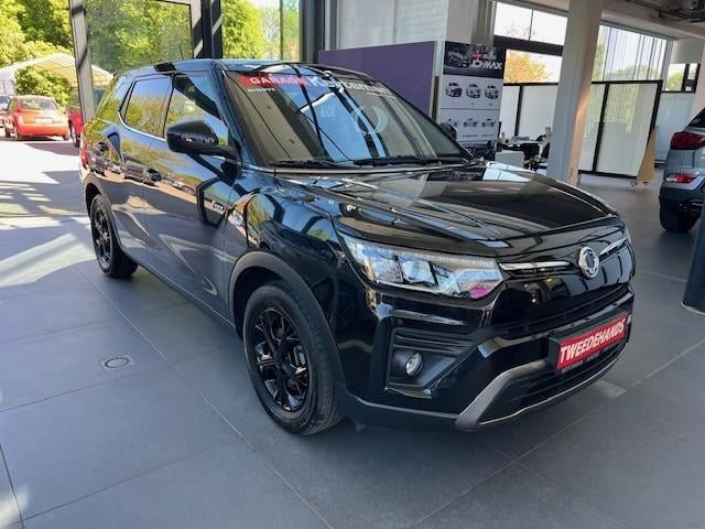 SSANGYONG GRAND TIVOLI   ***BLACK EDITION***, Auto's, Voorwielaandrijving, 4 cilinders, Zwart, 120 kW