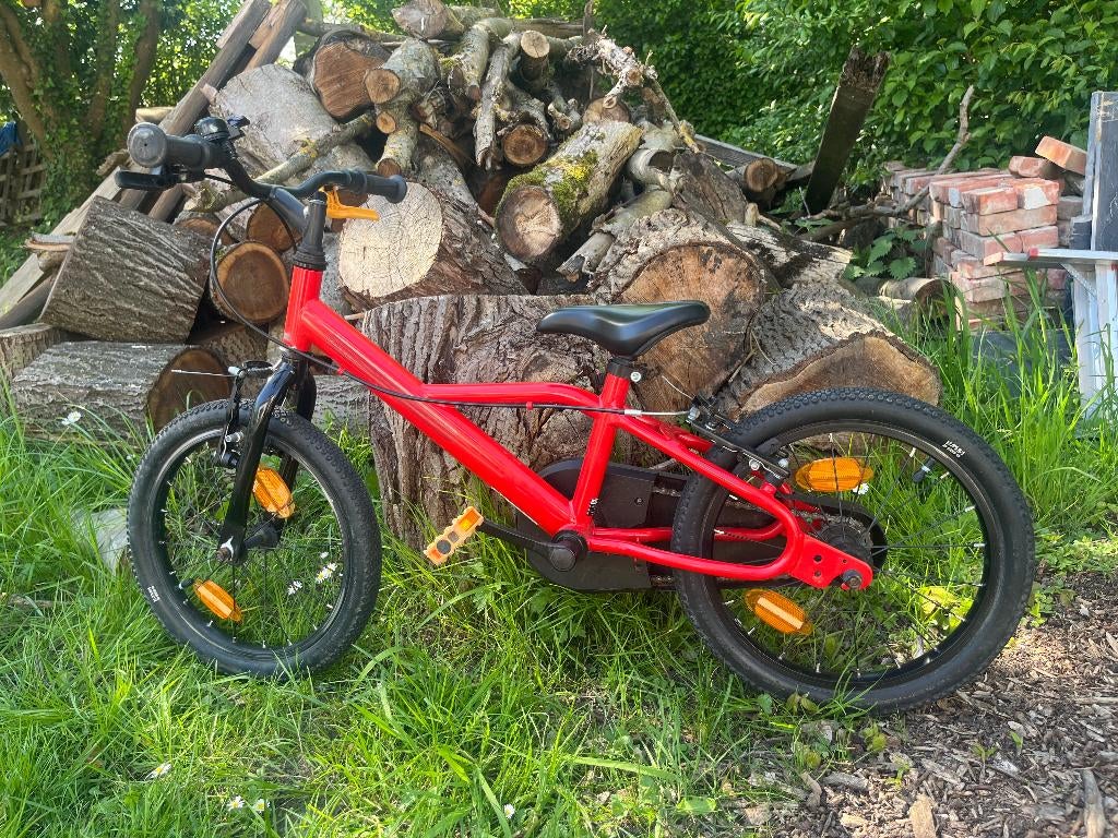 Mooie rode 16-inch kinderfiets in zeer goede staat!, Betwin, Enlèvement, Frein à disque, Comme neuf