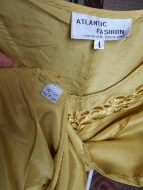 100 % zijde, goudkleurig topje, fonkelnieuw, Kleding | Dames, Atlantic fashion, Geel, Nieuw, Ophalen of Verzenden