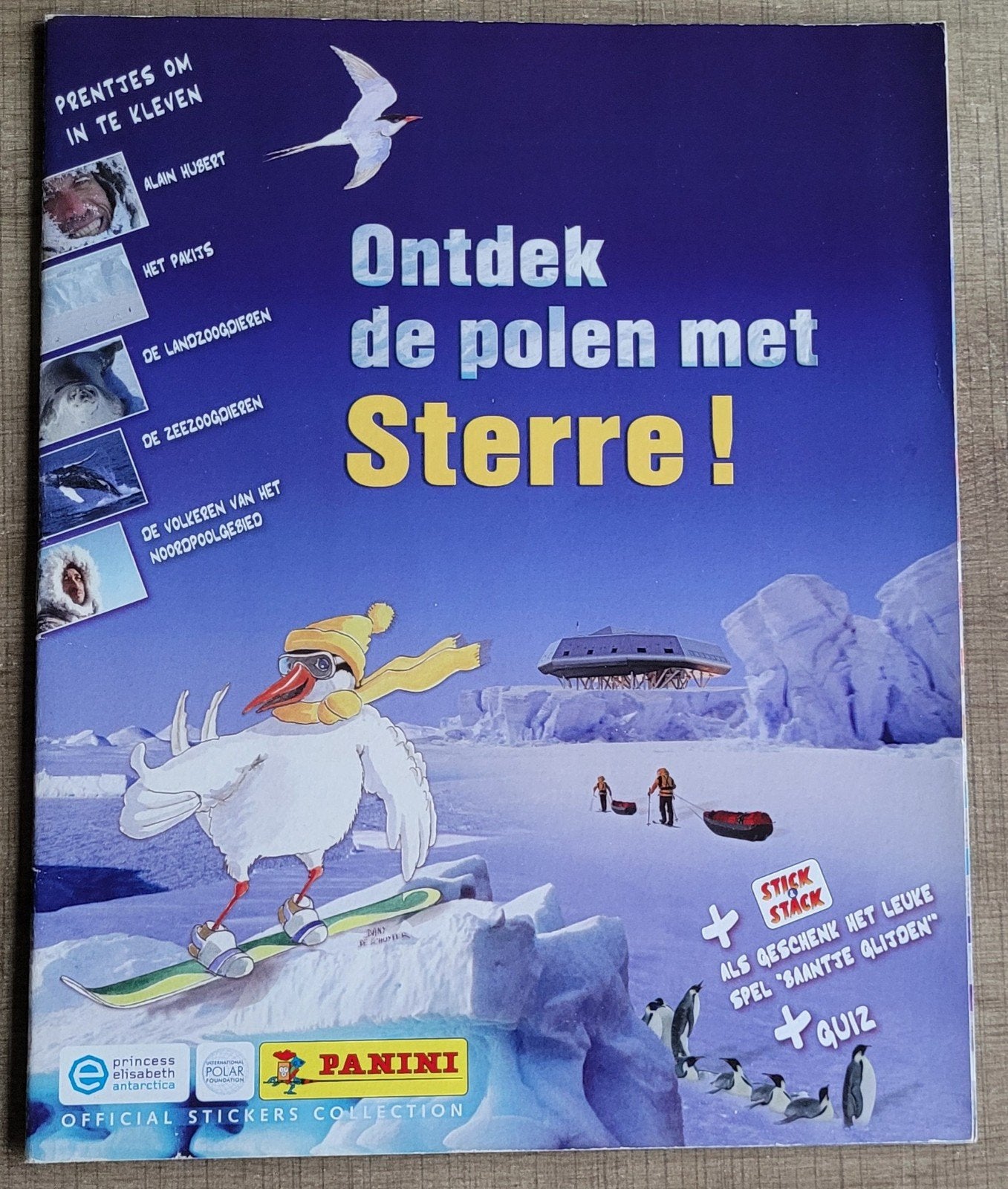 Panini stickeralbum: Ontdek de polen met Sterre!, Verzamelen, Ophalen of Verzenden, Zo goed als nieuw, Dier en Natuur