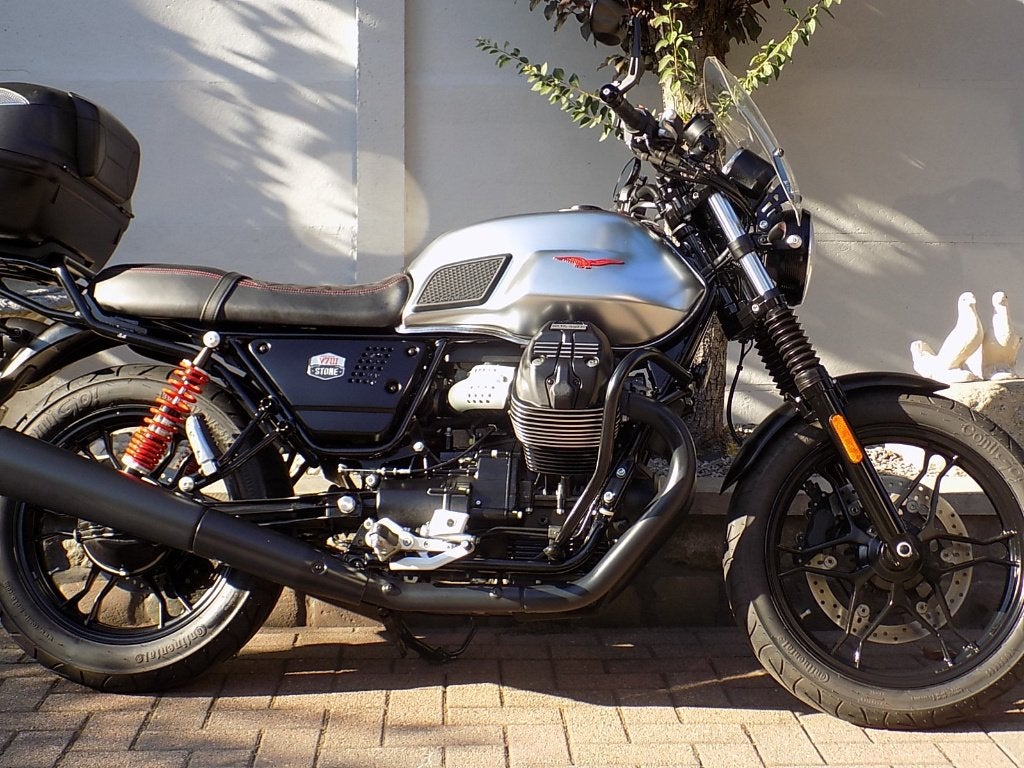 Moto guzzi V7 III stone chroom 750 special !!!, Motoren, 750 cc, 2 cilinders, Meer dan 35 kW, Overig
