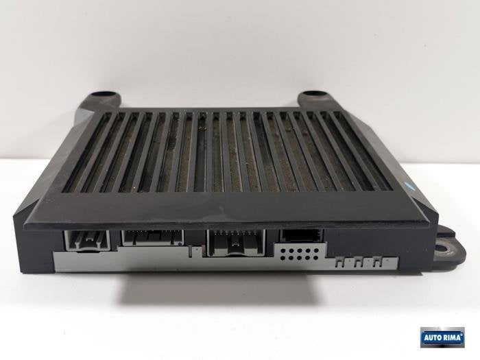 Amplificateur radio d'un Volvo V70, -, 3 mois de garantie, -, -