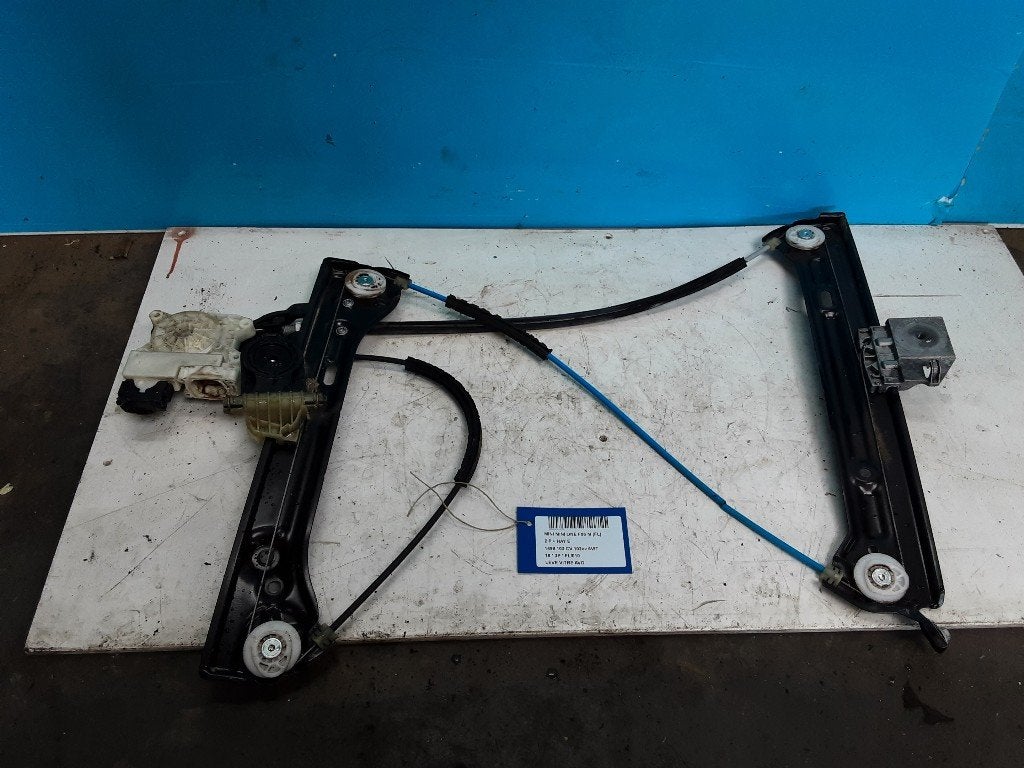 RAAMMECHANIEK LINKS VOOR Mini Mini (F56) (01-2013/10-2017), Gebruikt, Mevr. I. Hauben, Mini, Rue de l'Espoir 34 34
4030  GRIVEGNÉE, BE