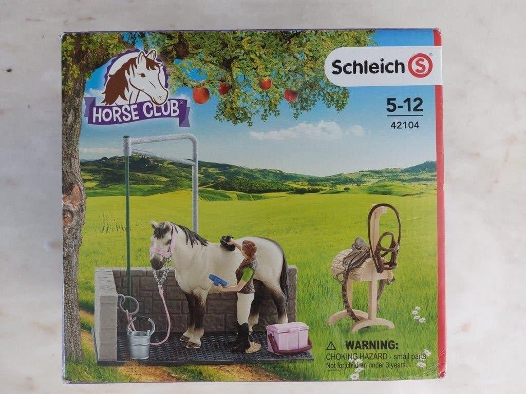Schleich 42104 wasplaats, Ophalen of Verzenden, Zo goed als nieuw