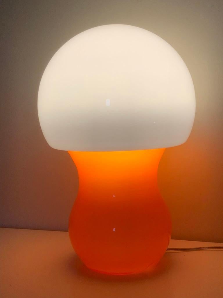 Lampe champignon 1970, Enlèvement