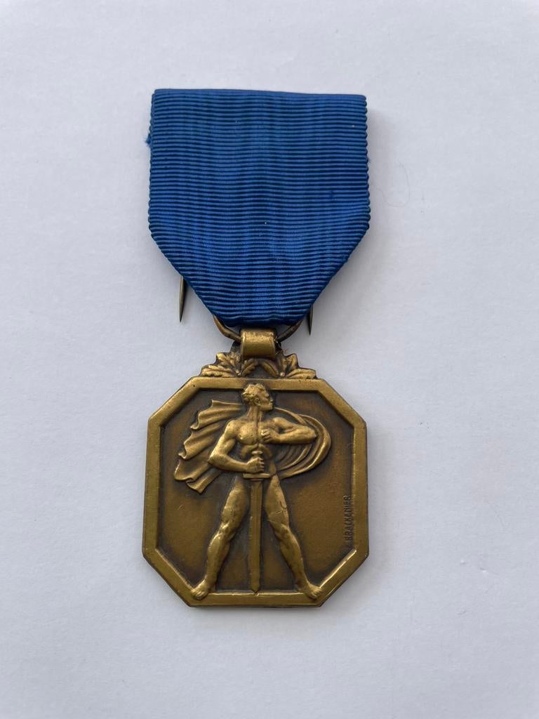Groupe G groep G Medaille verzet resistance, Verzamelen, Militaria | Tweede Wereldoorlog, Ophalen of Verzenden