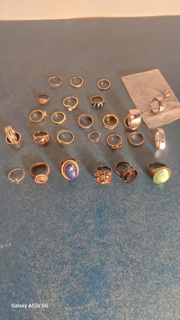 Ensemble de 27 bagues vintage., Enlèvement ou Envoi, Utilisé