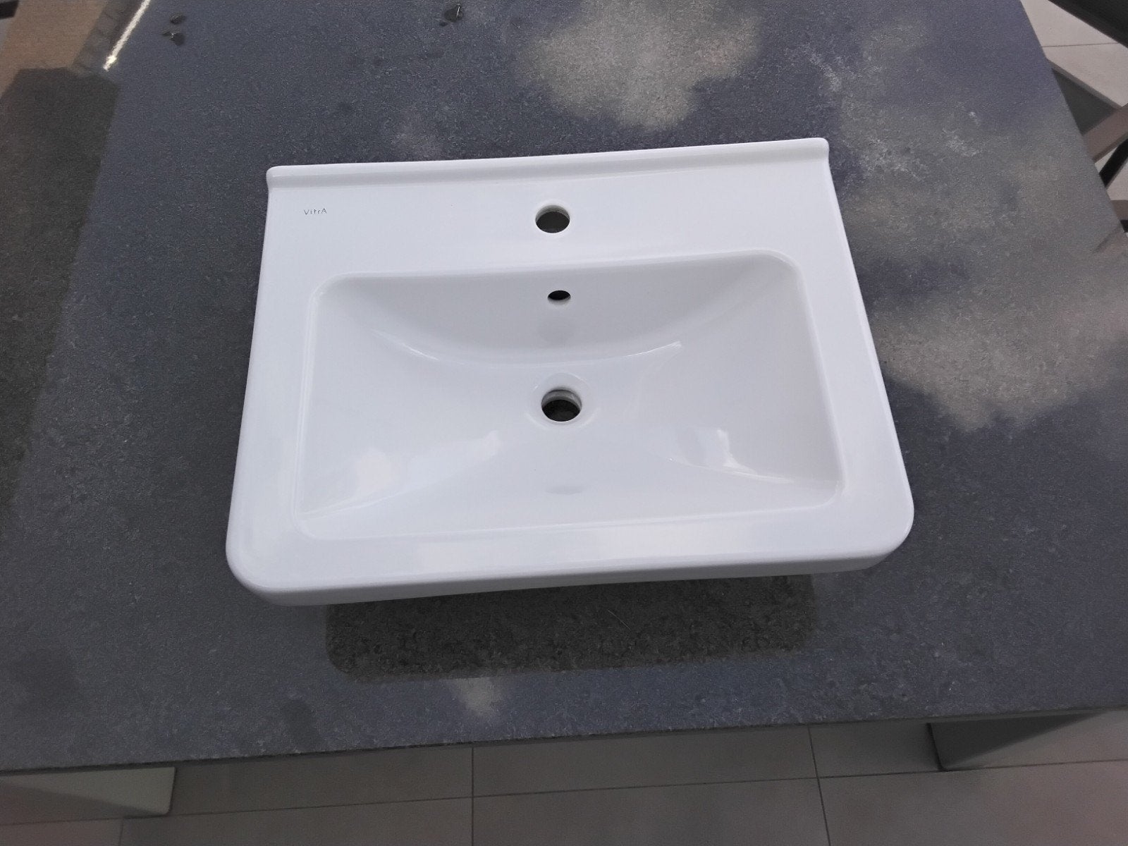 Lavabo Vitra, Ophalen, Nieuw, Steen, Wastafel