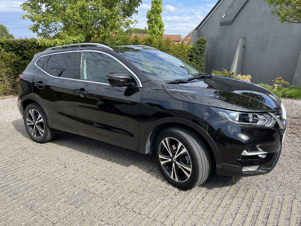Nissan Qashqai N-Connecta Brilliant black, Autos, Achat, Euro 6, Entretenue par le concessionnaire, Noir