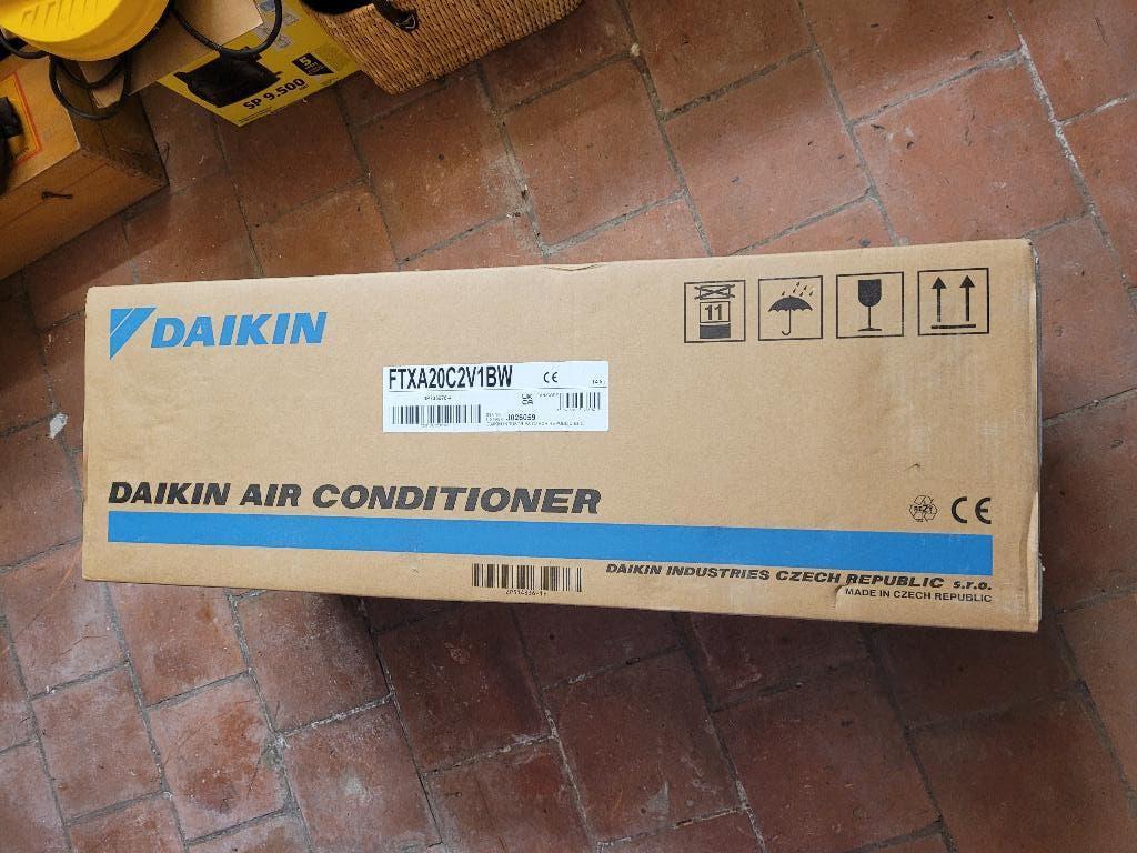 Daikin binnen unit FTXA20, Elektronische apparatuur, Airco's, Ophalen, Minder dan 60 m³, Nieuw, 3 snelheden of meer