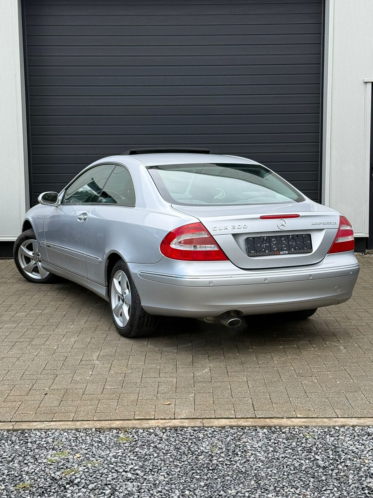 Mercedes CLK 200 Benzine Automaat Klaar voor registratie, Auto's, Mercedes-Benz, Automaat, Bedrijf, 3 deurs, Coupé