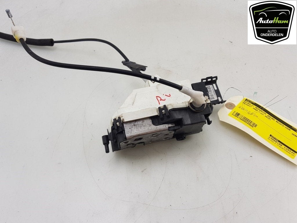 SERRURE DE PORTE RODS AVANT DROIT Peugeot 3008 I (0U / HU), Utilisé, Peugeot