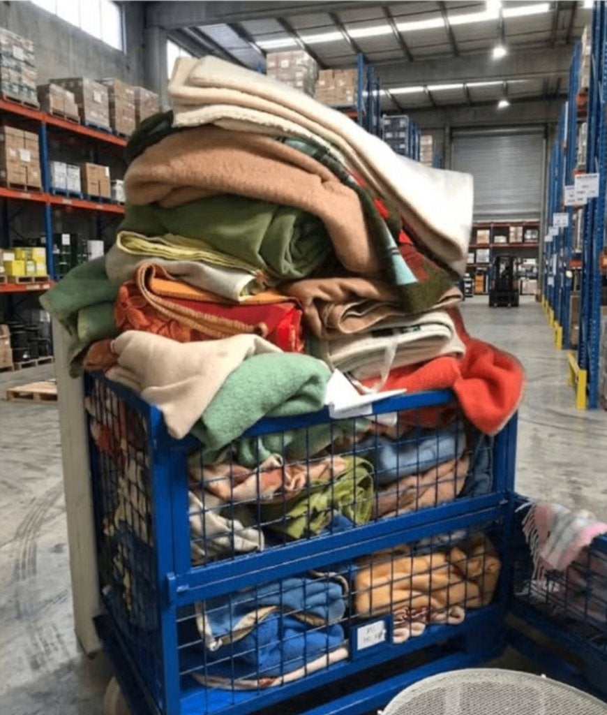 magazijn opslag/  synthetische verhuisdekens, Ophalen