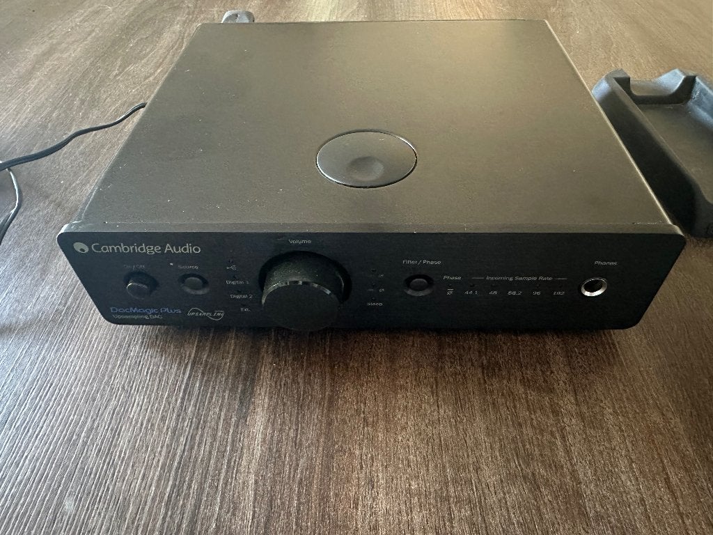 Cambridge DacMagic Plus, Enlèvement, Utilisé