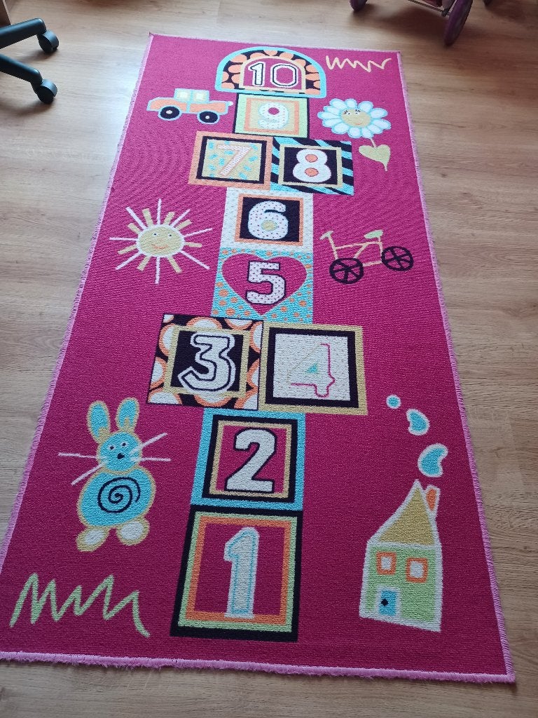 Tapijt voor kinderkamer, Ophalen, Zo goed als nieuw