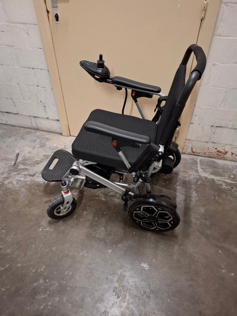 Fauteuil roulant électrique, Enlèvement, Comme neuf