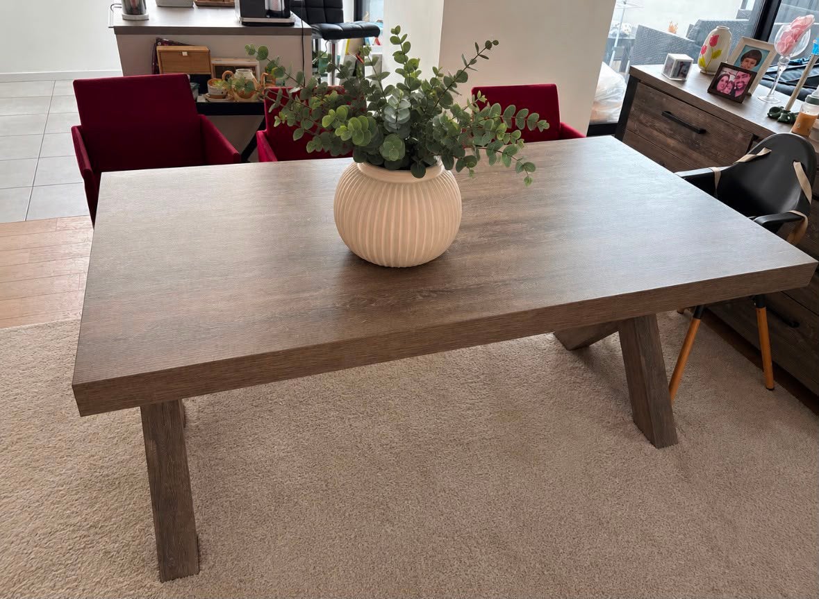 Eetkamer set – tafel + kast – €350, Ophalen, Gebruikt