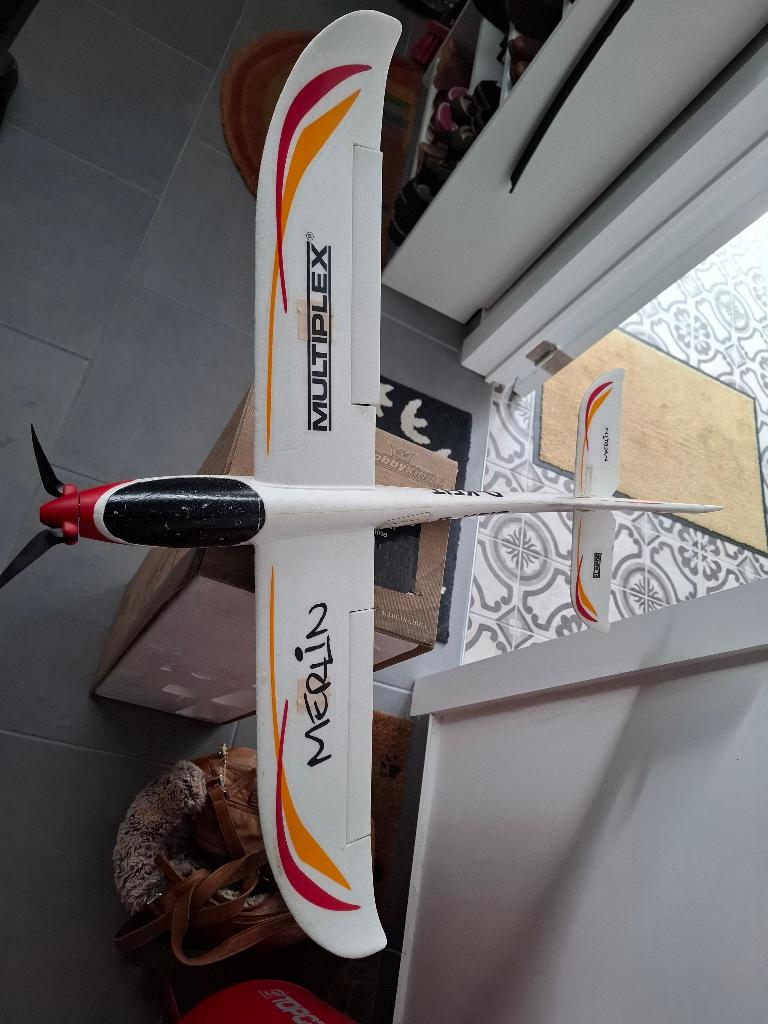 MULTIPLEX MERLIN, Hobby en Vrije tijd, Ophalen, Gebruikt, Elektro