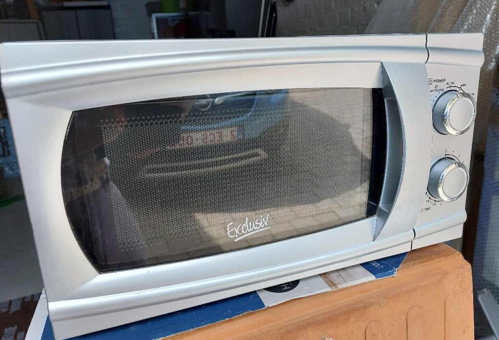 Appareil micro-ondes Excusiv., Comme neuf, Enlèvement, Air chaud, 45 à 60 cm