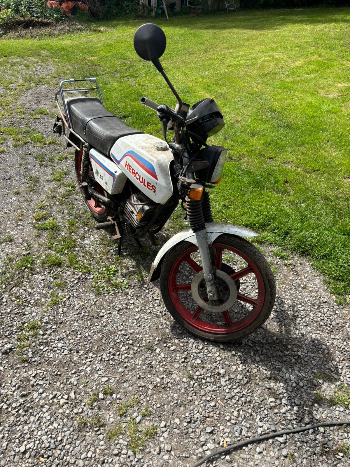 Moto, Particulier
