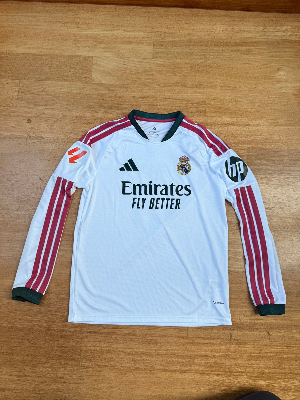 Real madrid, Sports & Fitness, Football, Taille L, Envoi, Maillot