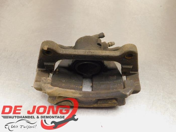 Etrier de frein (pince) avant droit d'un Volkswagen Caddy, Autos : Pièces & Accessoires, Volkswagen, -, 3 mois de garantie, Utilisé