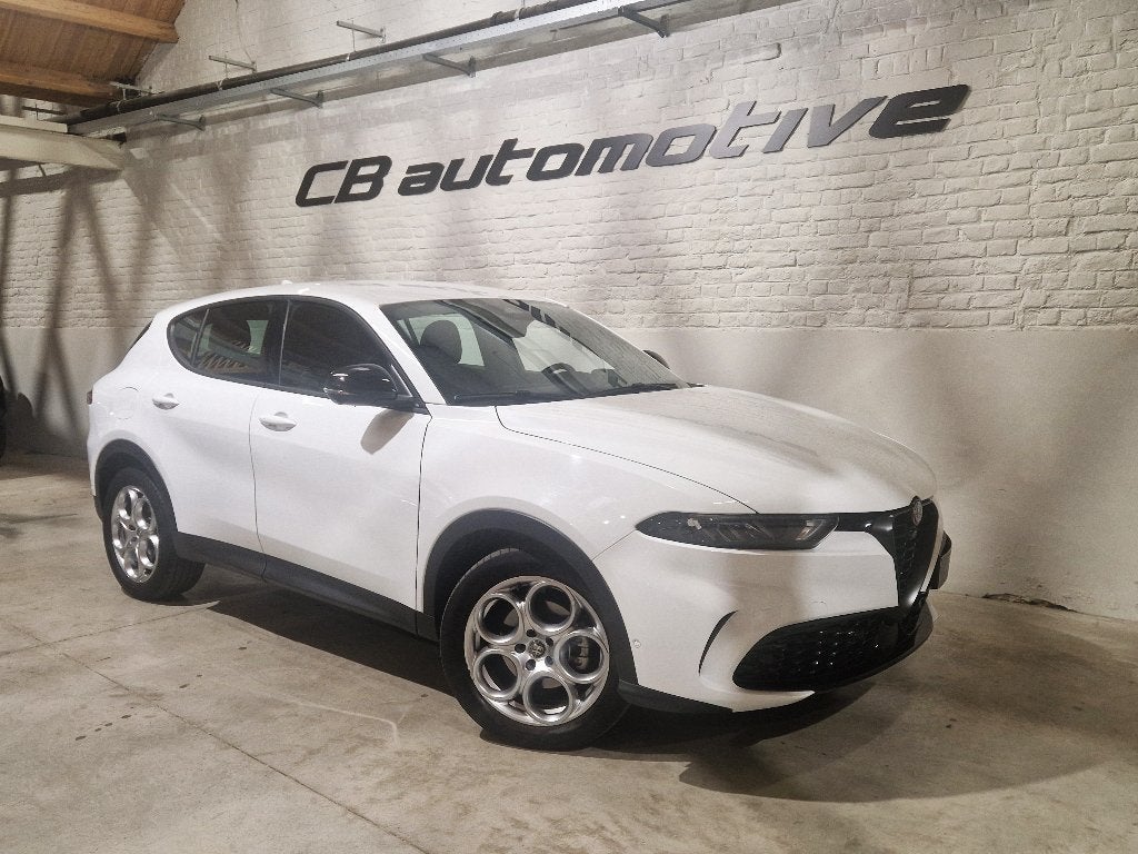 Alfa Romeo Tonale Hybride met garantie, Auto's, Dealer onderhouden, https://public.car-pass.be/vhr/f9cd5f5c-84e7-42bc-b68f-9dd7c1b9f332