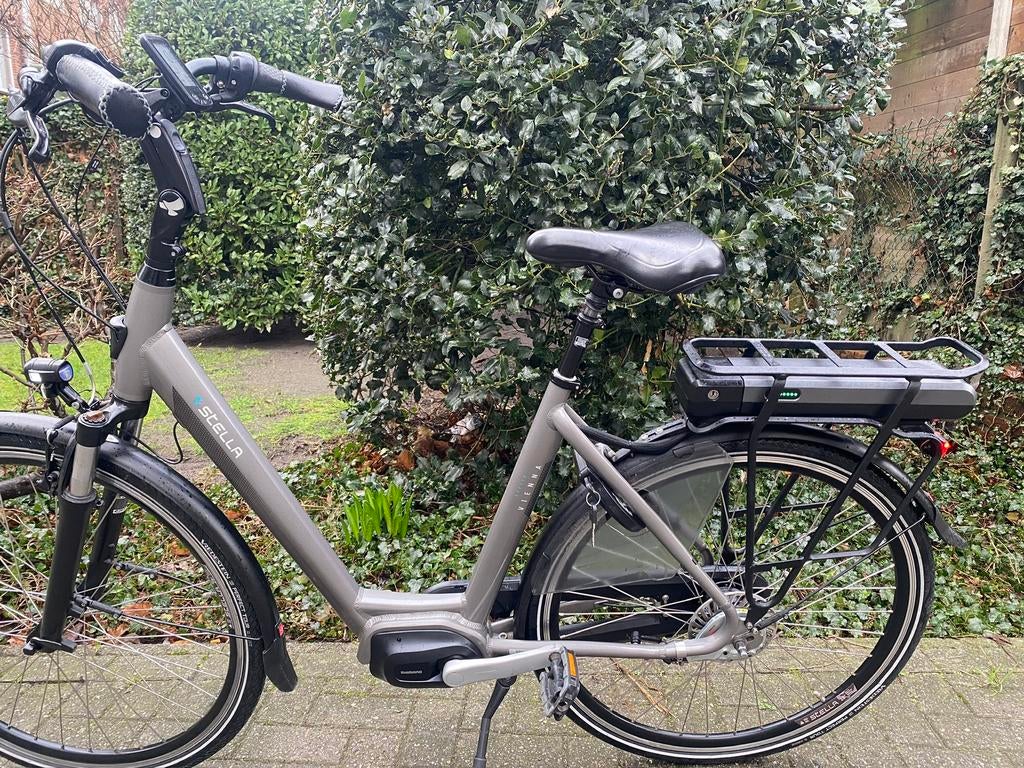 Stella Vienna midden motor, Ophalen, Zo goed als nieuw