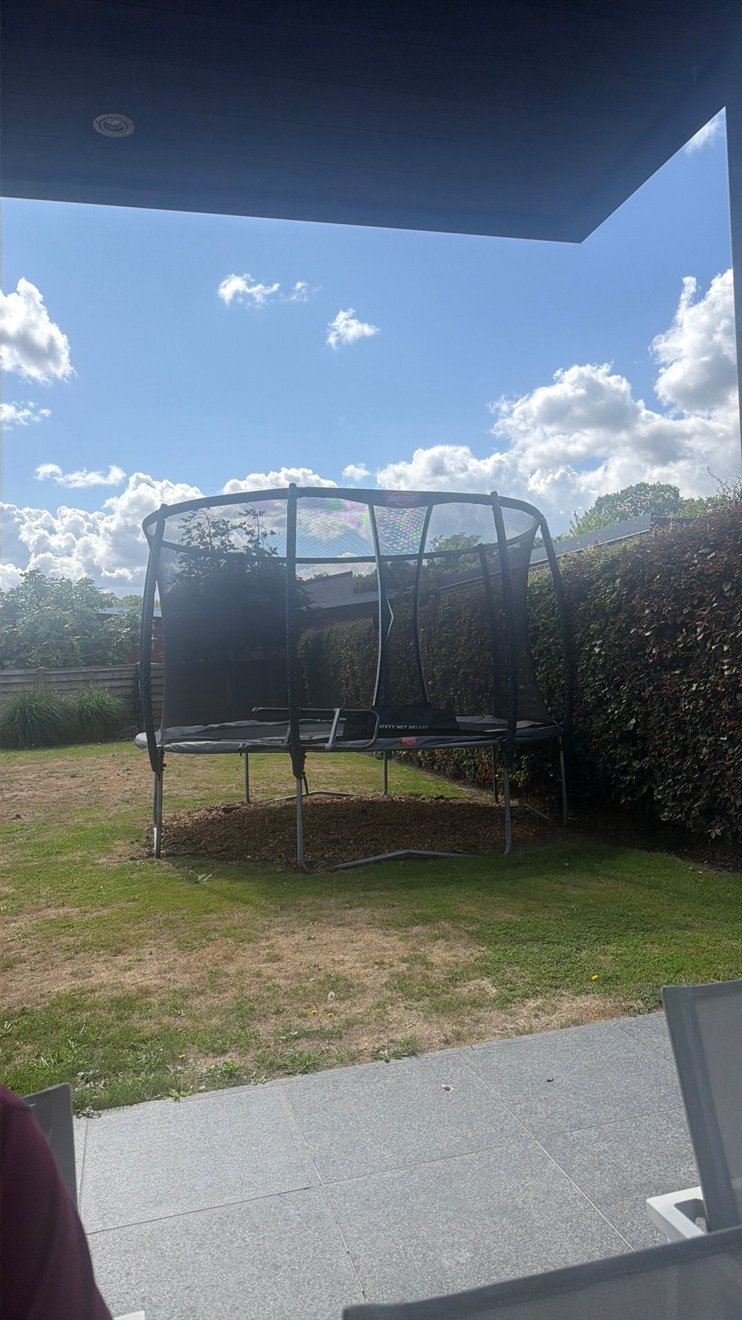 Berg Trampoline met beschermnet en winterzfdekkingx, Ophalen, Gebruikt
