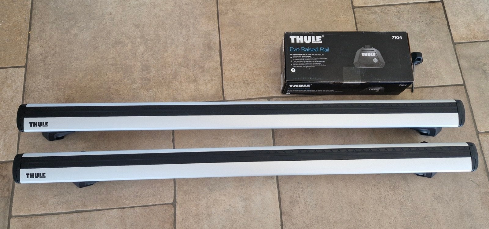 Thule dakrails wingbar Evo 118 + Evo raised rail 7104, Autos : Divers, Porte-bagages, Enlèvement
