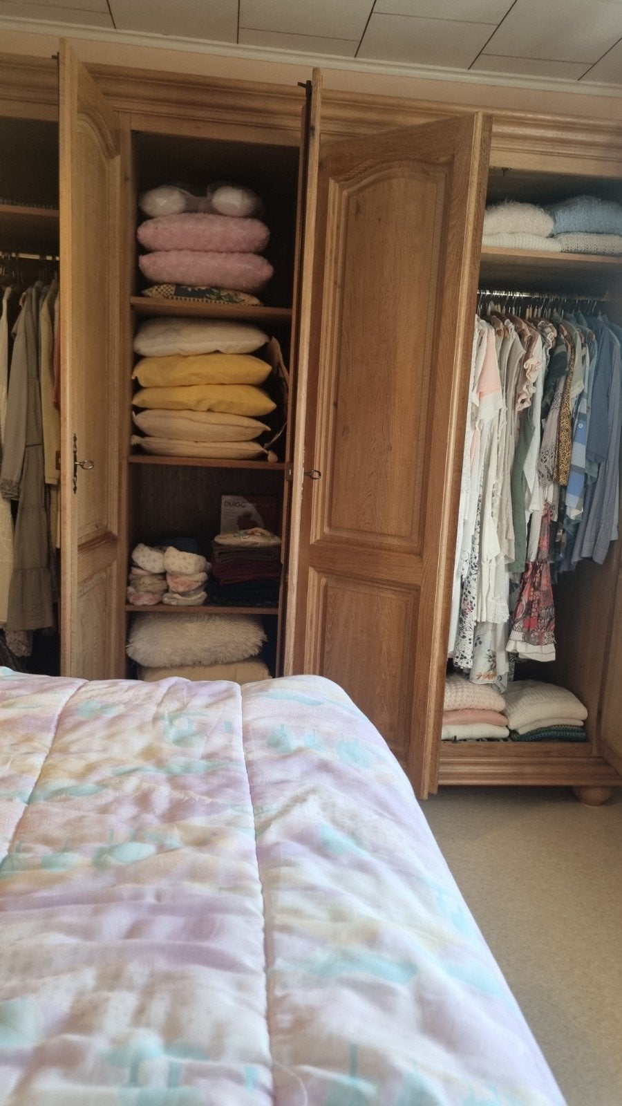 Chambre à  coucher   en chêne  massif  neuve, Maison & Meubles, Enlèvement
