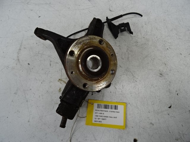 MOYEU DE ROUE AVANT DROIT Peugeot, Utilisé, Peugeot