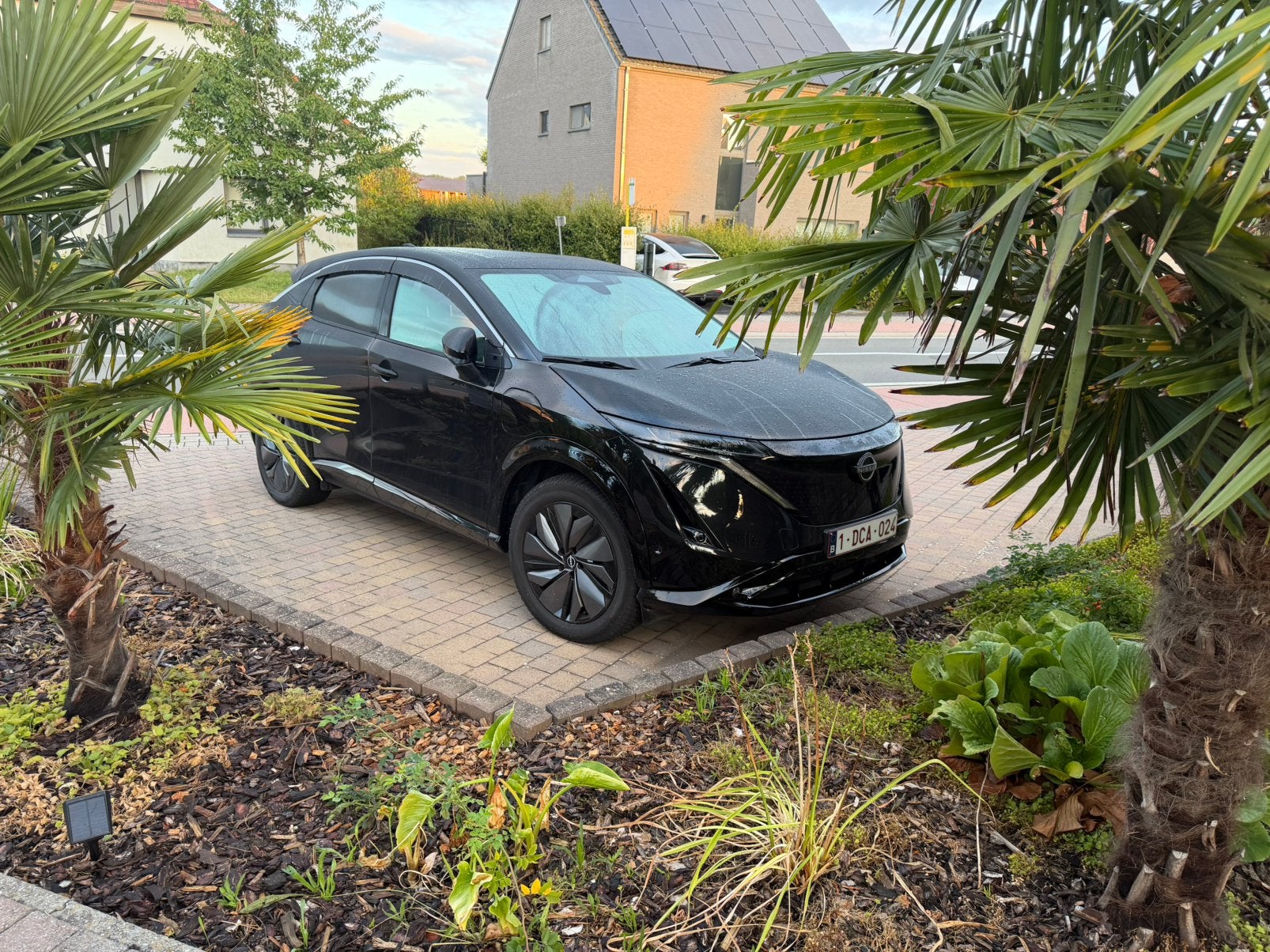 Nissan Ariya Evolve Full Option !!!, Auto's, Nissan, Automaat, Dealer onderhouden, Zwart, Alcantara