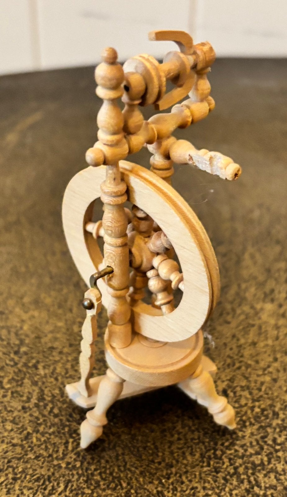 Houten miniatuur spinnenwiel, Ophalen of Verzenden, Zo goed als nieuw