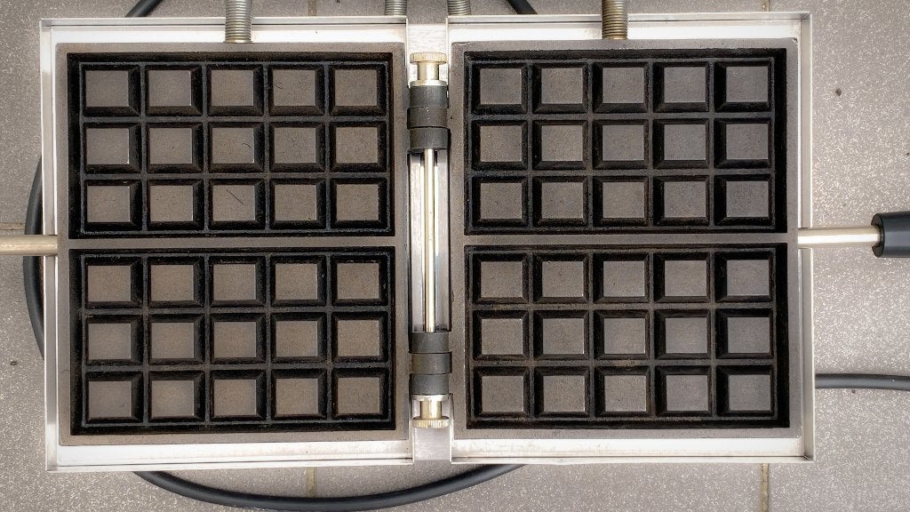 wafelijzer 3x5 Brusselse Wafels, Elektronische apparatuur, Ophalen of Verzenden, Uitneembare platen, Gebruikt