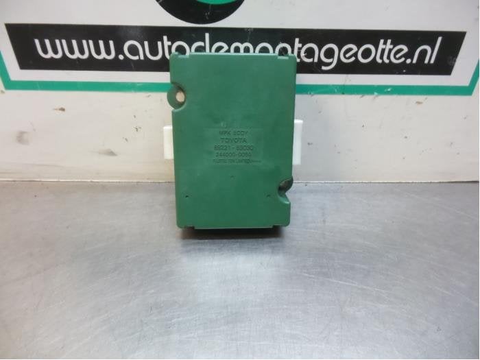 Computer Body Control van een Lexus IS 200 (IS 200 99-), Gebruikt, -, -, -