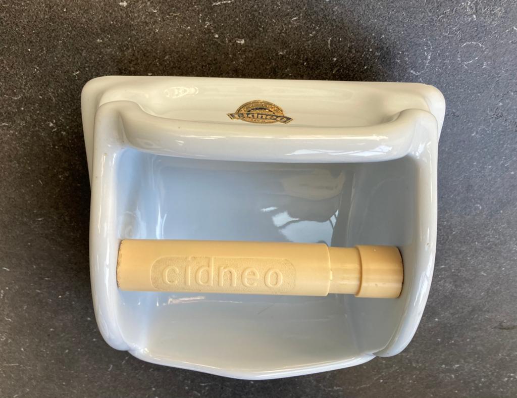 Wc rolhouder vintage van het metk cidneo om in te metselen, Maison & Meubles, Enlèvement, Utilisé