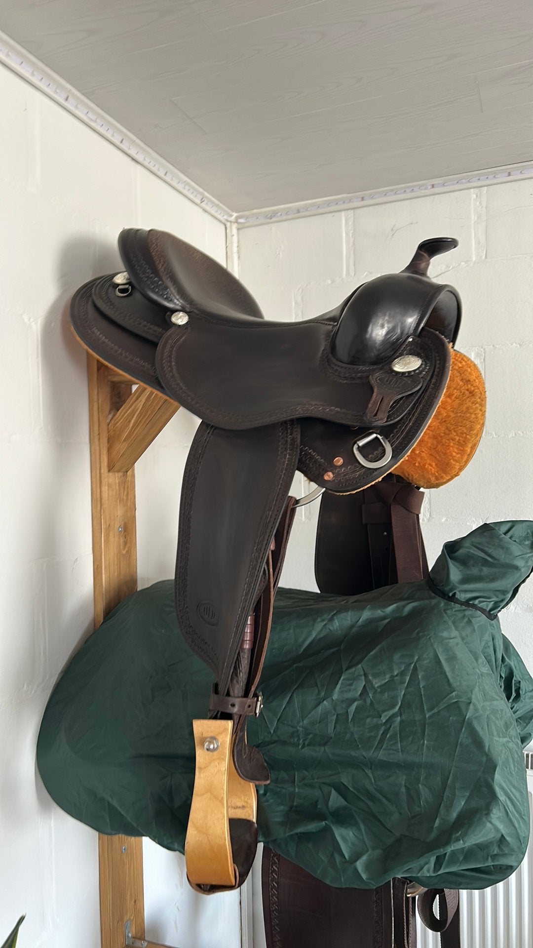 Billy cook en westwood merk westernzadel, Animaux & Accessoires, Chevaux & Poneys | Selles, Enlèvement, Comme neuf