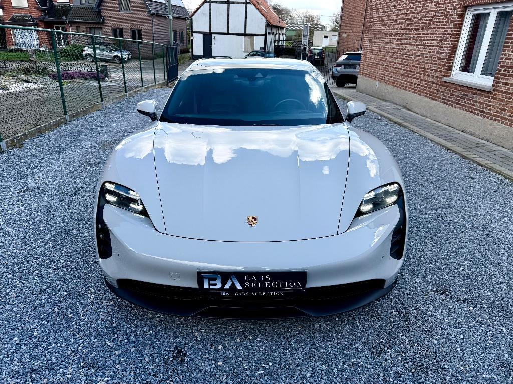 Porsche Taycan Sport Turismo 93.4 kWh | Pano | 360 | 4 Scr, Autos, Porsche, Cuir, Argent ou Gris, Achat, Entreprise
