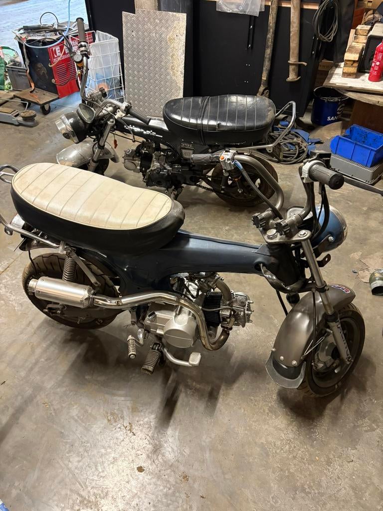 4x dax en een monkey, Vélos & Vélomoteurs, Enlèvement, Comme neuf
