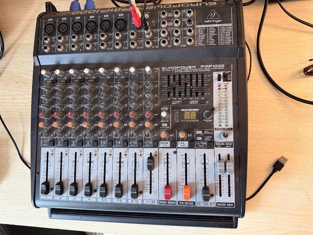 geluidsinstallatie /2verschillende apparaten, Muziek en Instrumenten, Ophalen, Gebruikt, 500 tot 1000 watt, P.A.