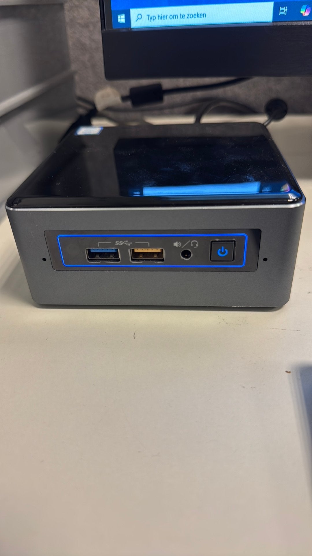 Intel NUC i7 – 16GB RAM – 1TB opslag, Computers en Software, Ophalen of Verzenden, Zo goed als nieuw, SSD, Met videokaart