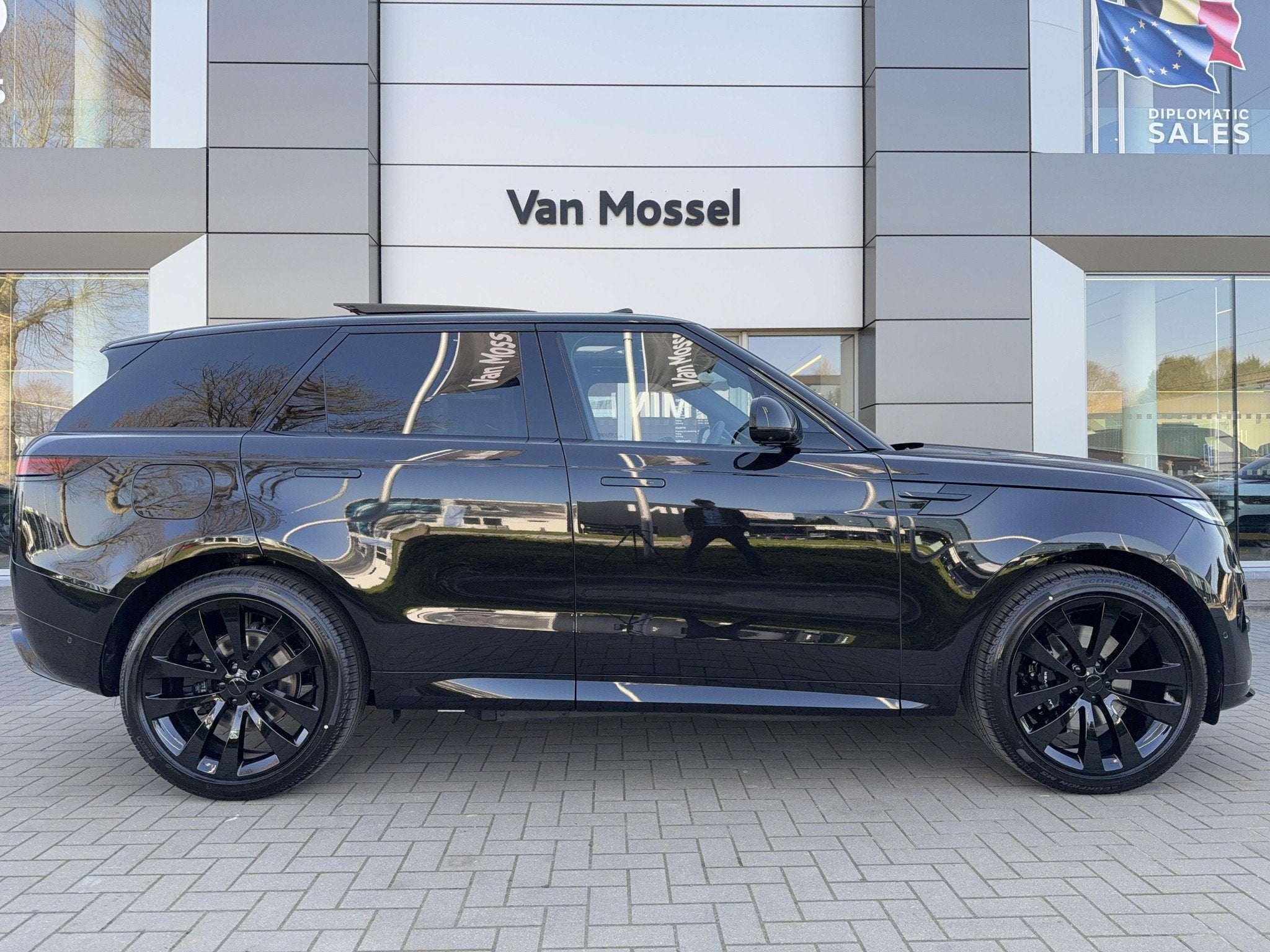 Land Rover Range Rover Sport P460e Dynamic SE BLACK EDITION, Autos, 460 ch, Achat, Entreprise, 2 places