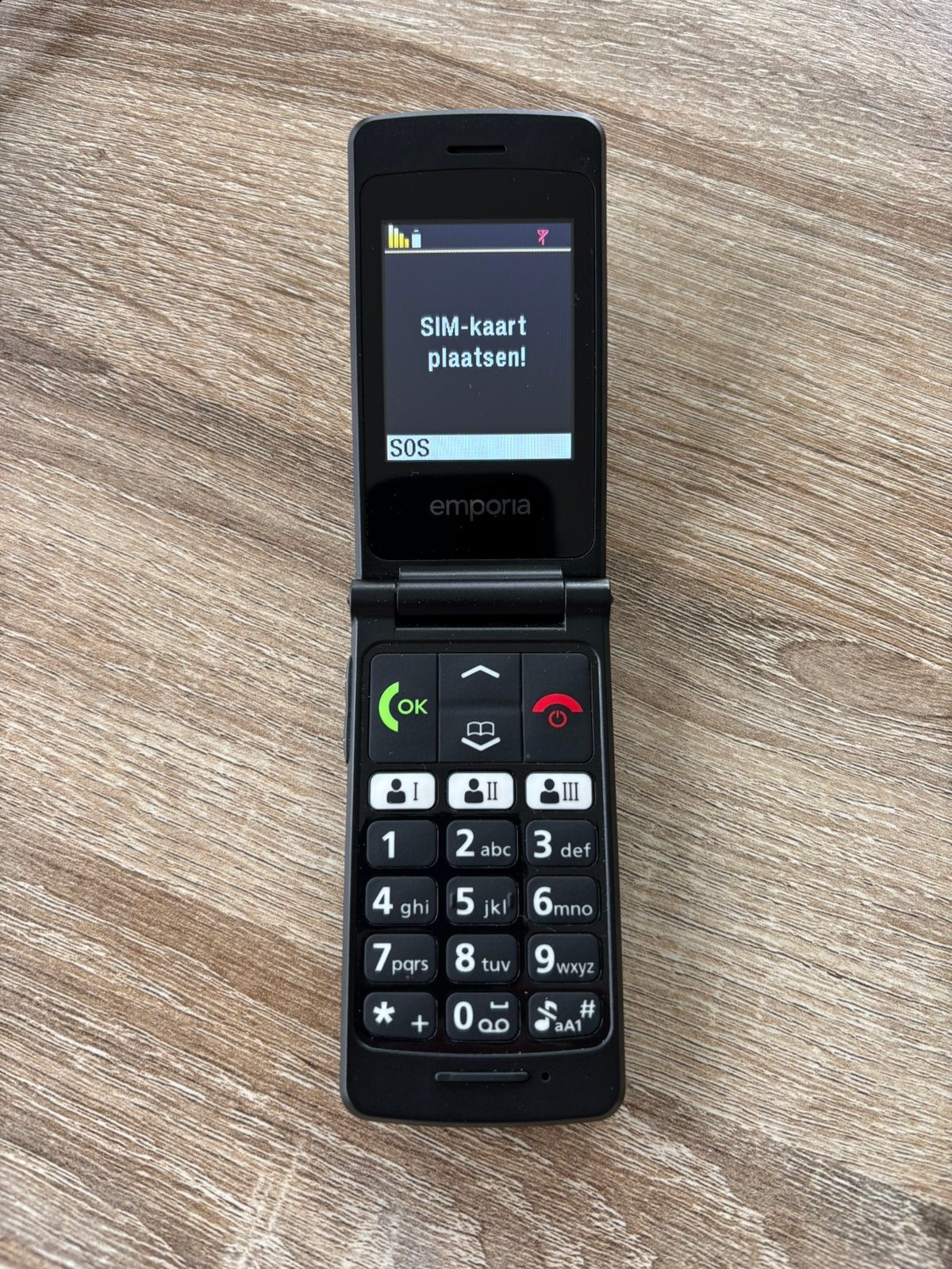 Gsm emporia klapbaar met lader, Telecommunicatie, Ophalen, Gebruikt, Inklapmodel, Zonder simlock