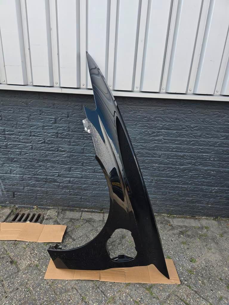 Aile lat rale gauche d'origine pour Audi E-Tron GT 2021+ !, Autos : Pièces & Accessoires, AUDI AG, Auto-Union-Strasse 1
85045  Ingolstadt, DE